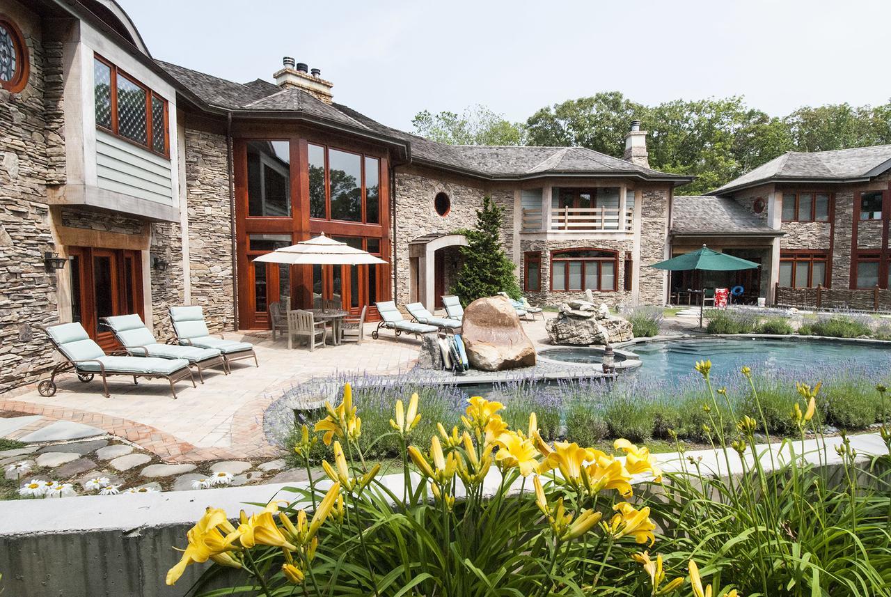 East Hampton Art House Bed And Breakfast Exterior foto